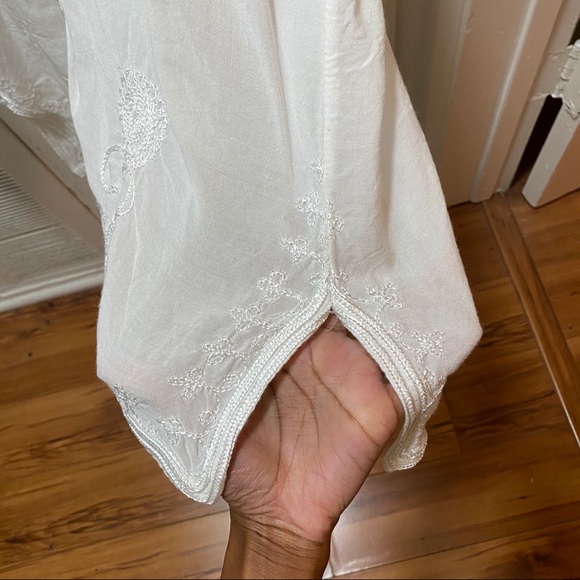 White Tunic - Picture 6 of 7